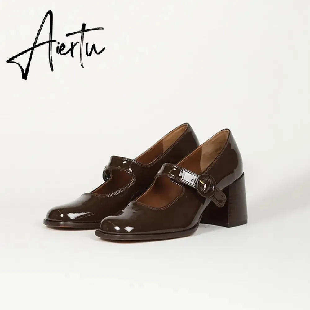 Aiertu Woman‘s New Mary Janes Shoes Genuine Leather Shallow Square Heel Pumps Buckle Strap Round Toe Lady Footwear