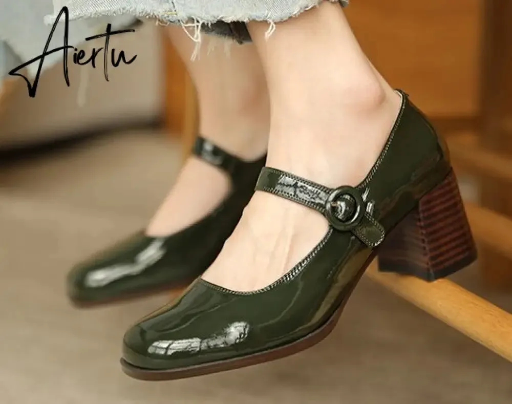 Aiertu Woman‘s New Mary Janes Shoes Genuine Leather Shallow Square Heel Pumps Buckle Strap Round Toe Lady Footwear