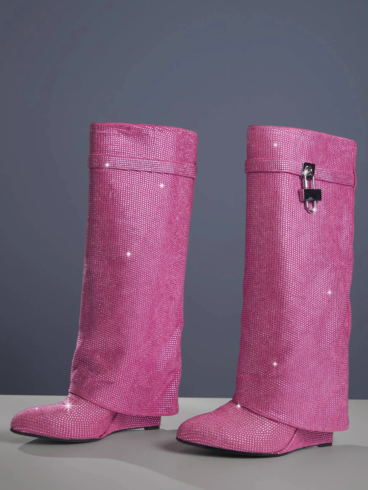 Badru Lock Glitter Crystal Boots