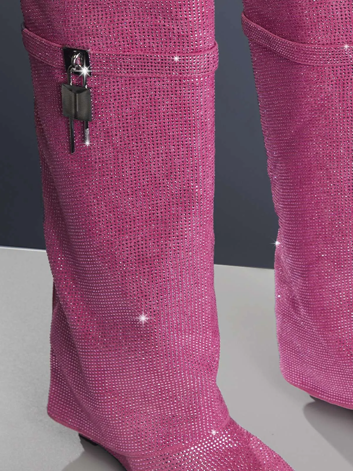 Badru Lock Glitter Crystal Boots