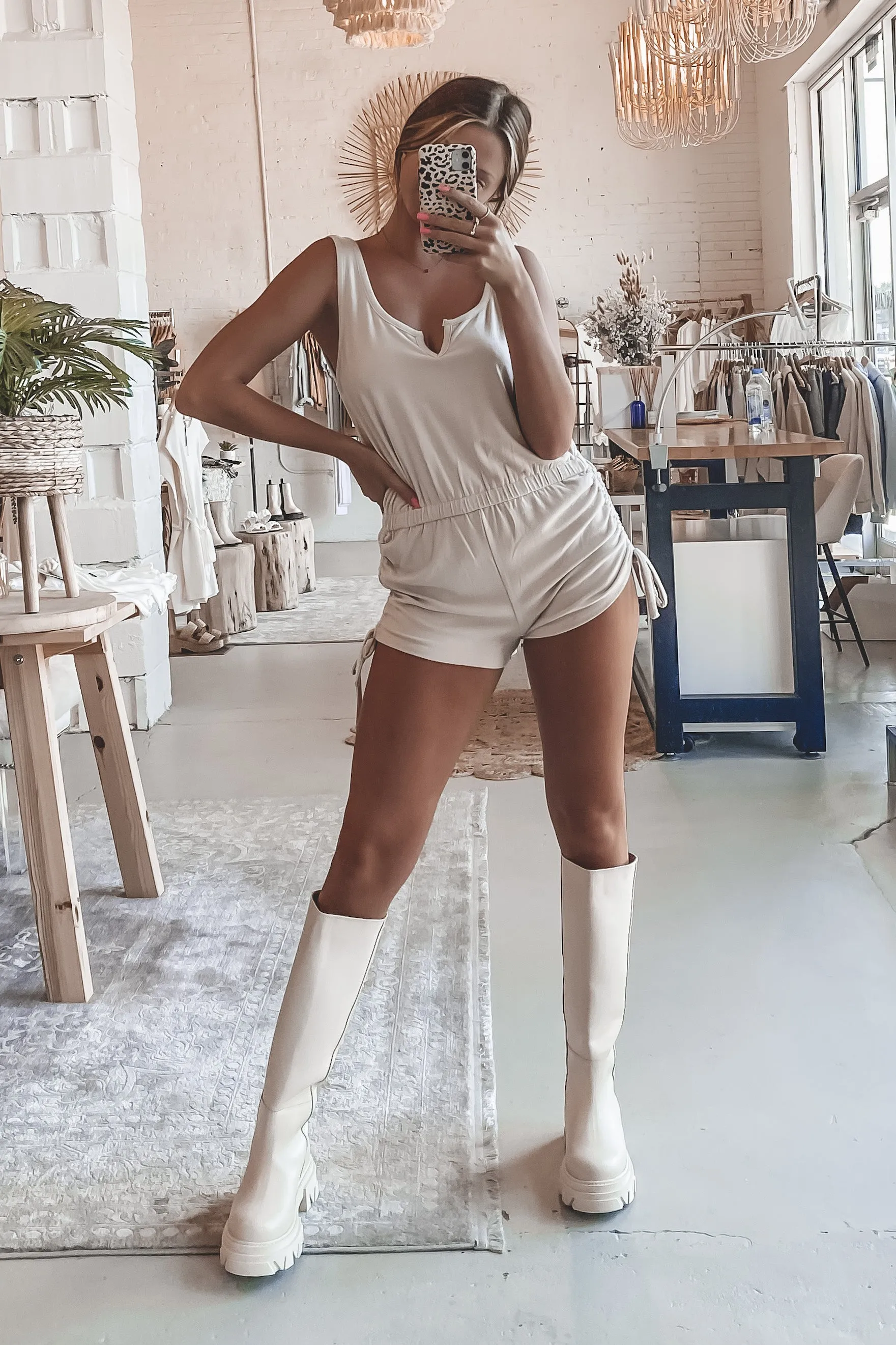 DEAL ALOHAS Katiuska Off White Boots