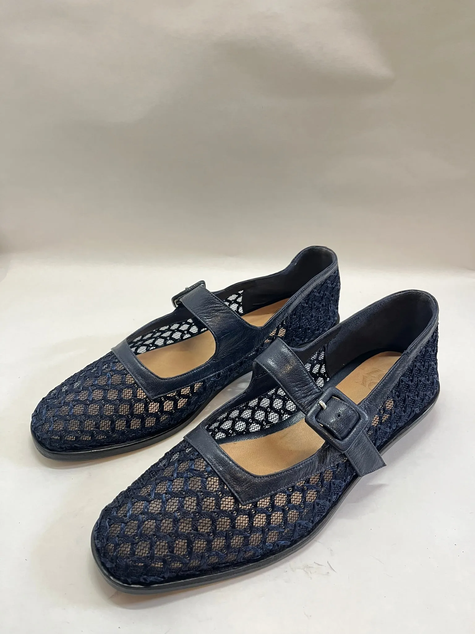 Eugenia Flat in Indigo Mesh Size 37