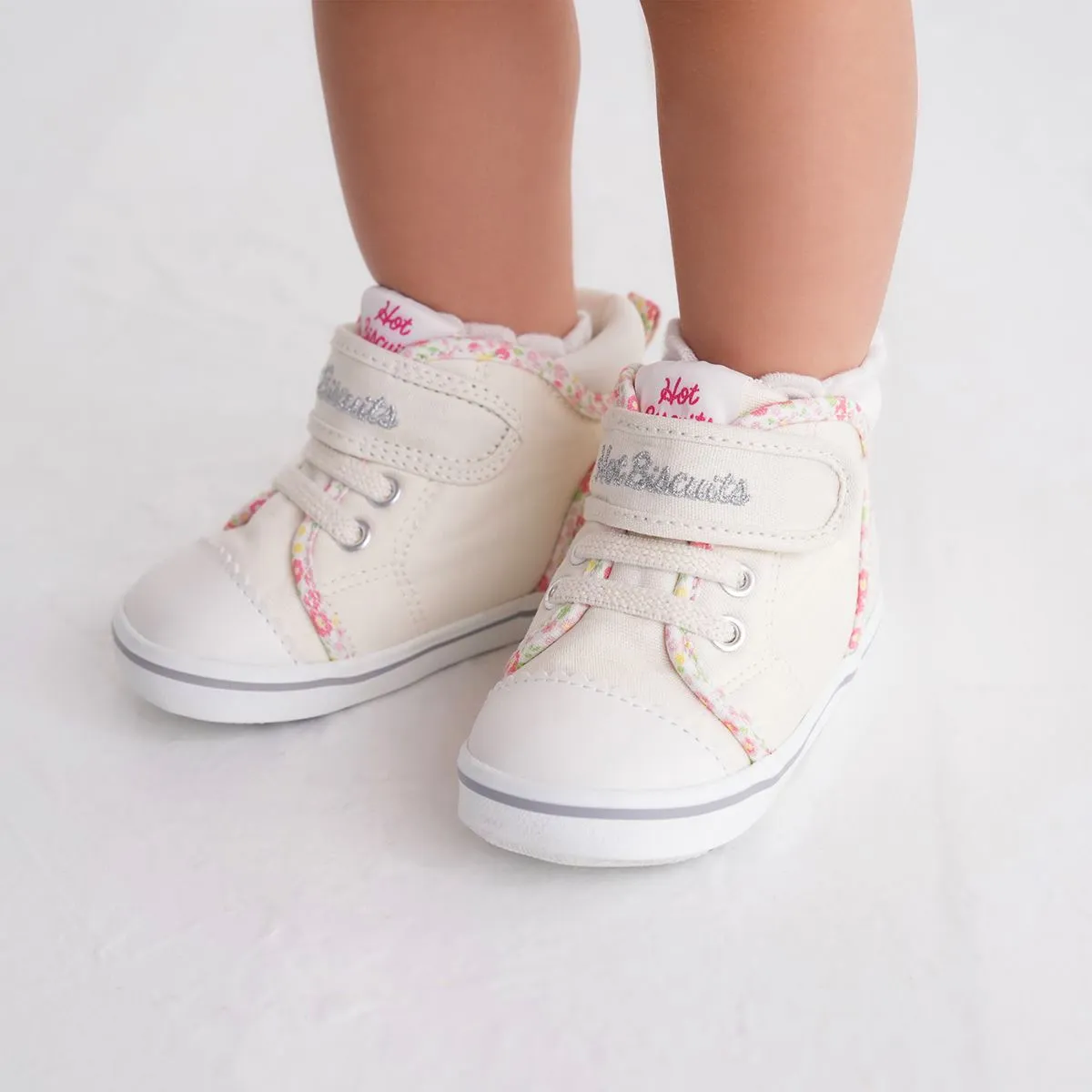 Fine Floral Second Shoes
