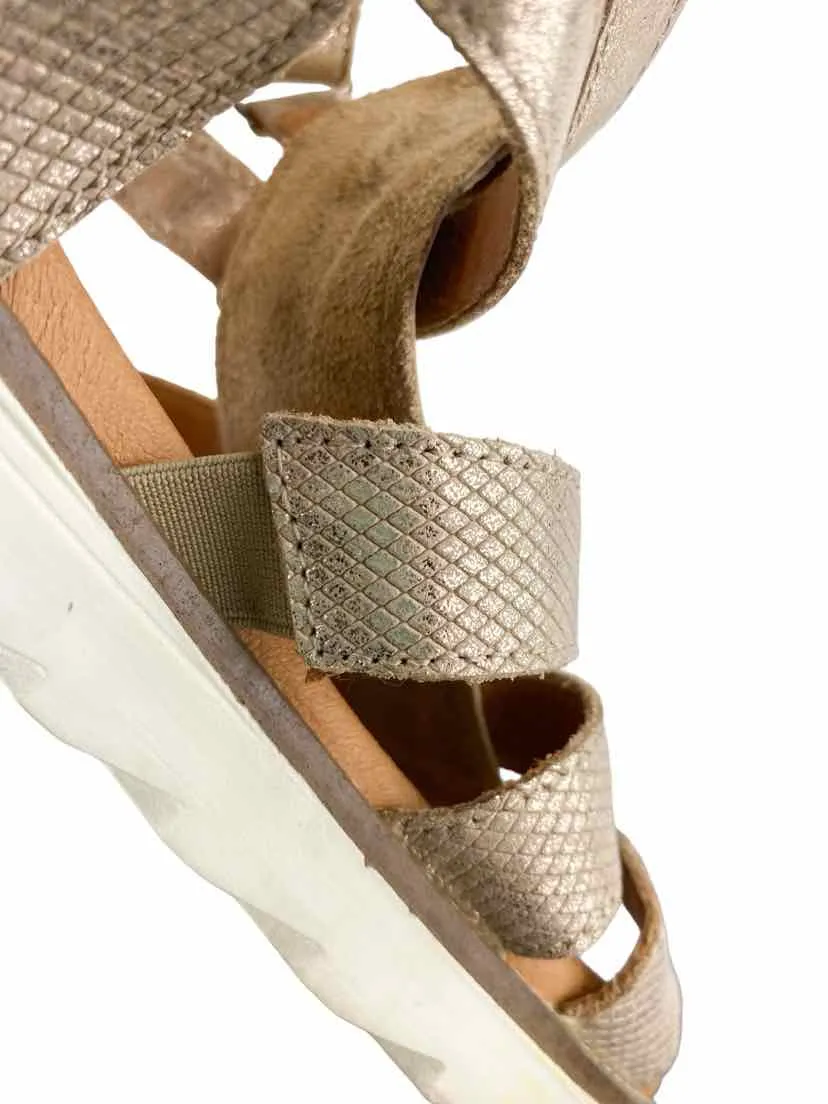 Froddo Women's Metallic Suede Gladiator Sandals Gold Size 39 (US 9)