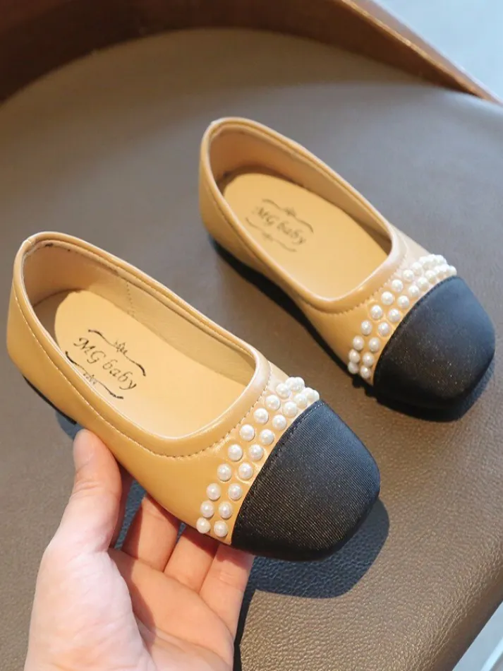 Girls We All Want These Ballerina Flats By Liv and Mia