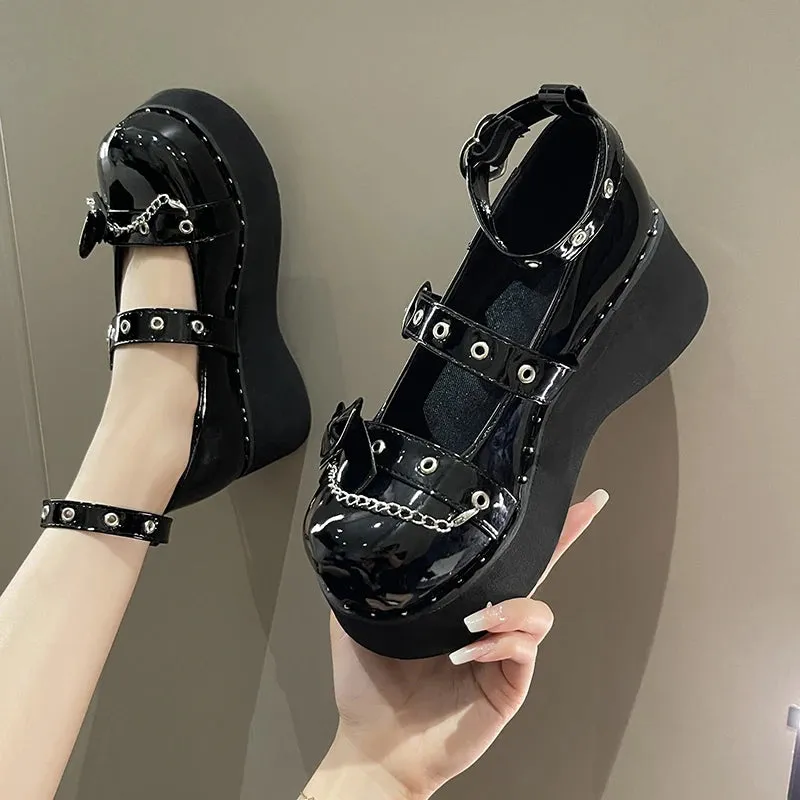 Hnzxzm Sweet Cute Heart-Shaped Buckle Lolita Shoes Women Bowtie Chain Platform Mary Janes Woman Rivet Ankle Strap Gothic Shoes