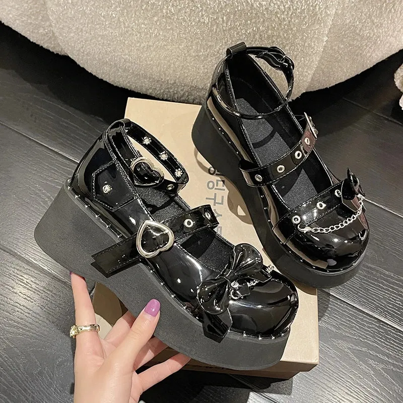 Hnzxzm Sweet Cute Heart-Shaped Buckle Lolita Shoes Women Bowtie Chain Platform Mary Janes Woman Rivet Ankle Strap Gothic Shoes