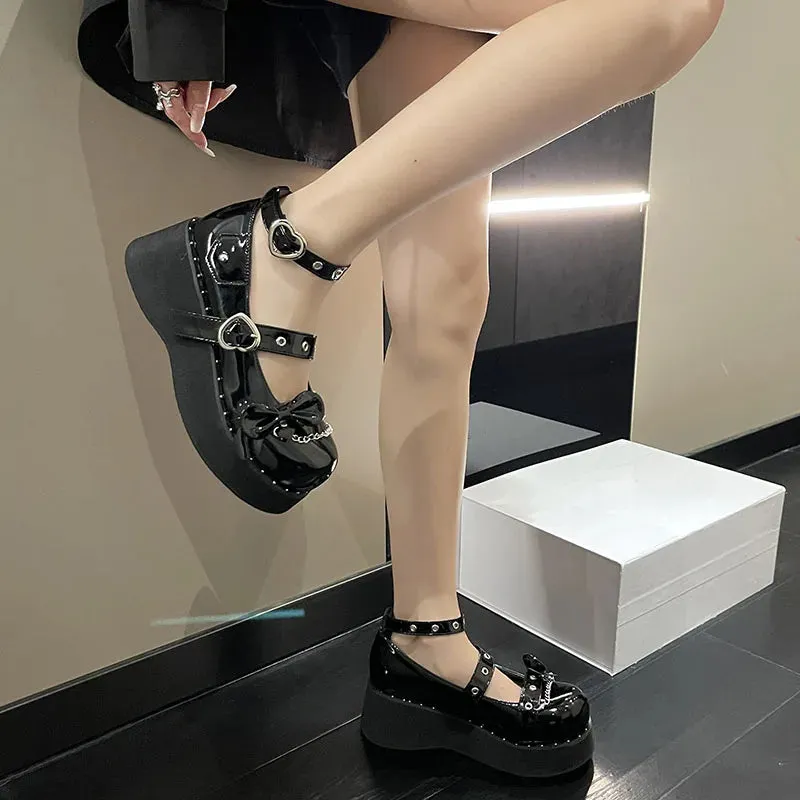 Hnzxzm Sweet Cute Heart-Shaped Buckle Lolita Shoes Women Bowtie Chain Platform Mary Janes Woman Rivet Ankle Strap Gothic Shoes