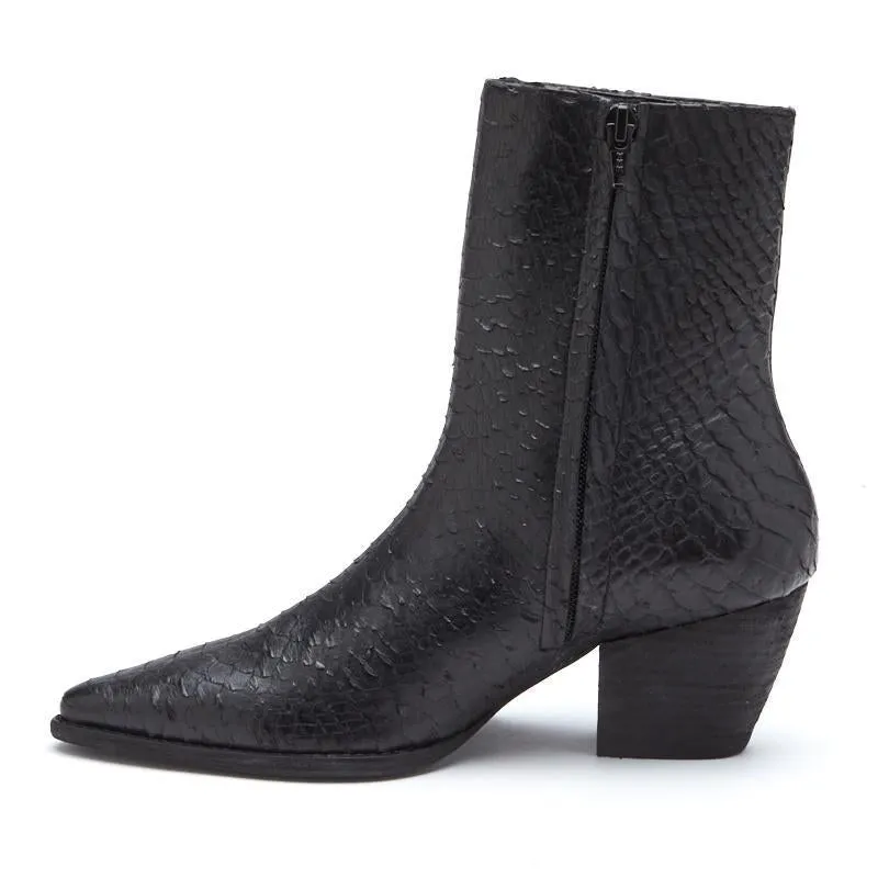 Matisse Caty Ankle Boot in Black