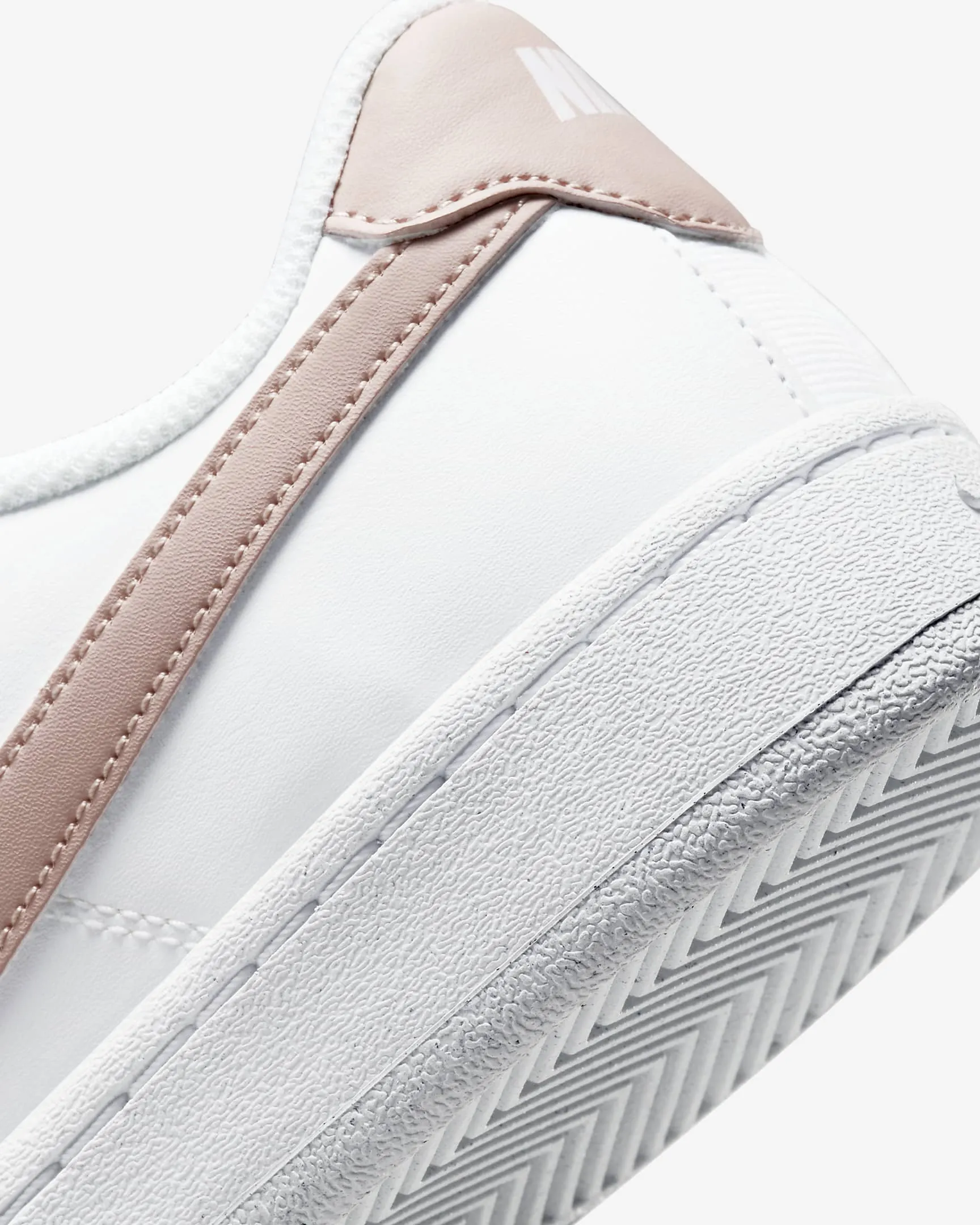 Nike Court Royale 2 Sneaker