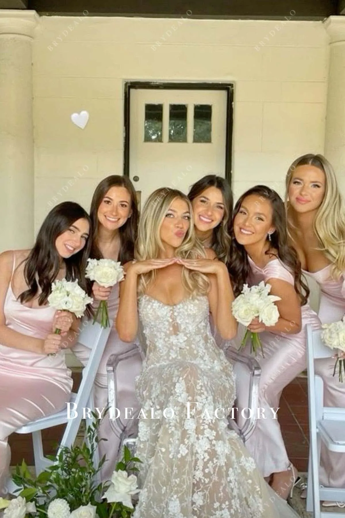 Romantic Lace Champagne Mermaid Court Train Wedding Dress