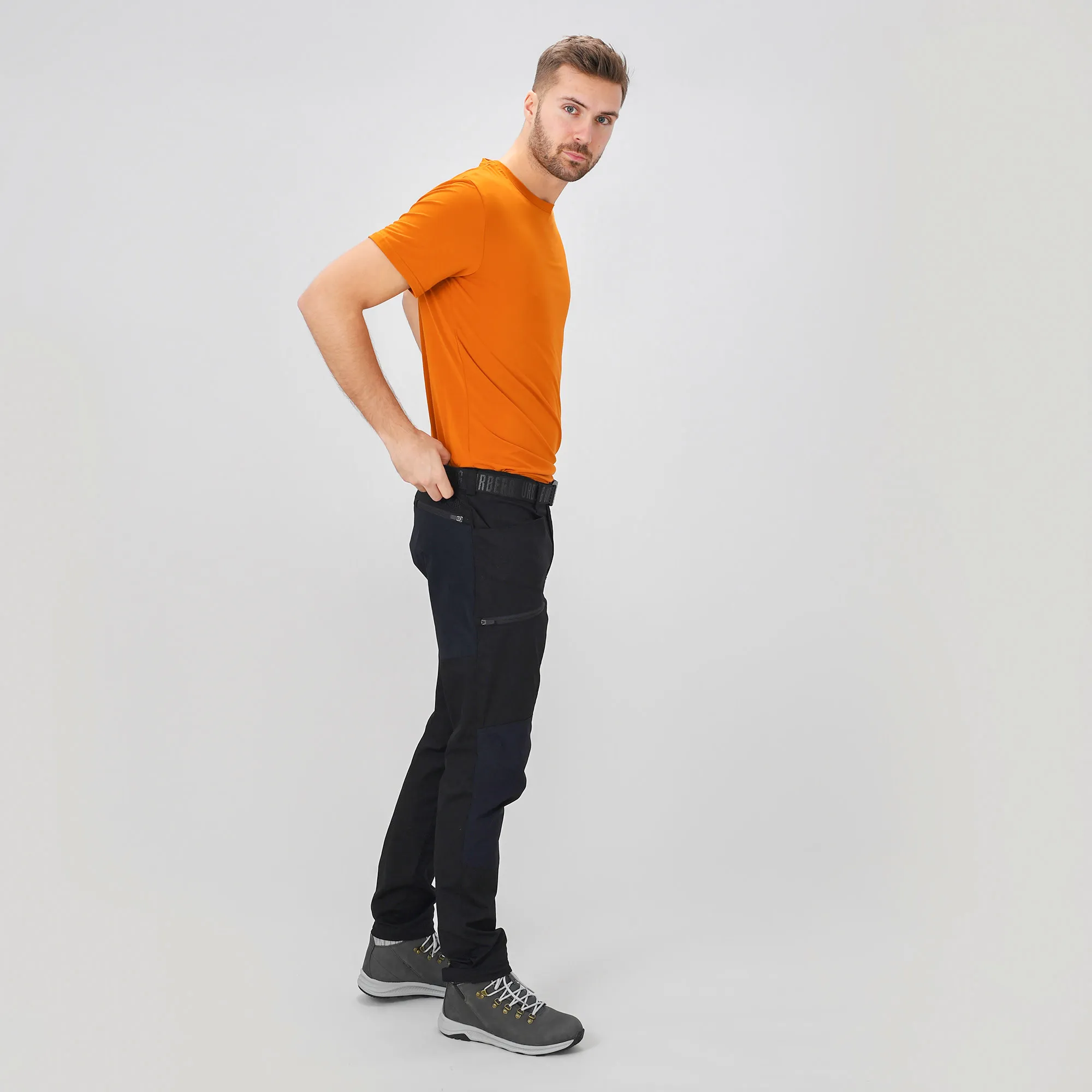 Urberg Men&#x27;s Bjona Hiking Pants Black Beauty | Buy Urberg Men&#x27;s Bjona Hiking Pants Black Beauty here | Outnorth