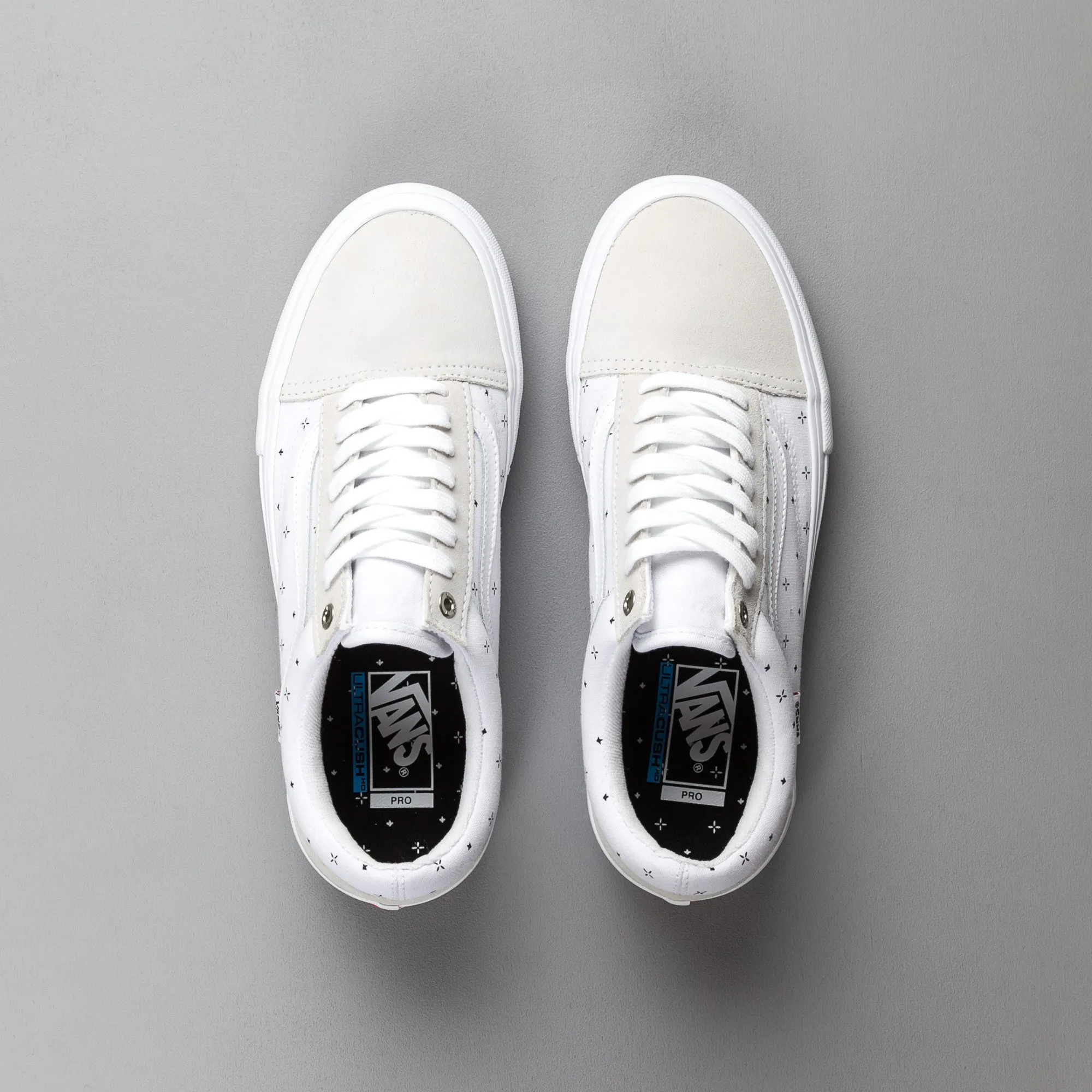 Vans Old Skool Pro Shoes - (Bandana) White