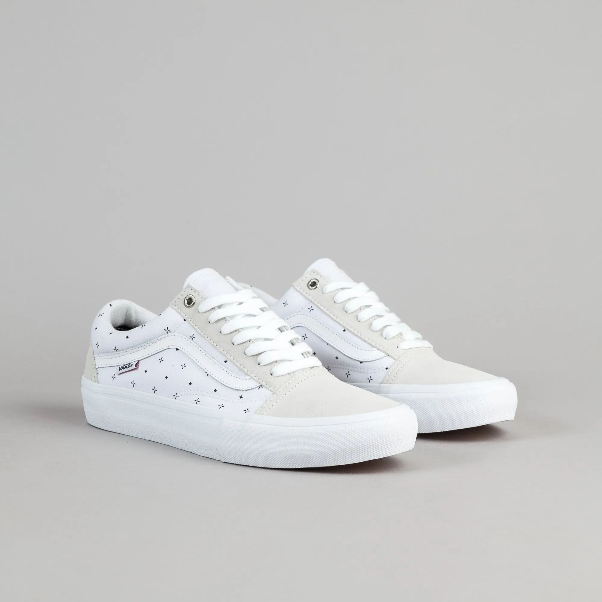 Vans Old Skool Pro Shoes - (Bandana) White